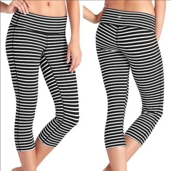Athleta chaturanga black white striped Capri leggings - Image 3