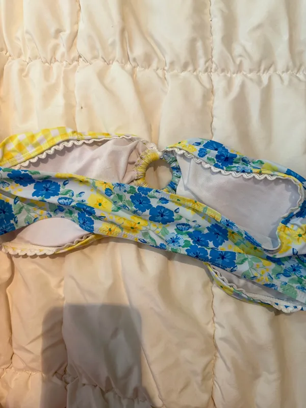 Shein strapless bathing suite top - Image 4