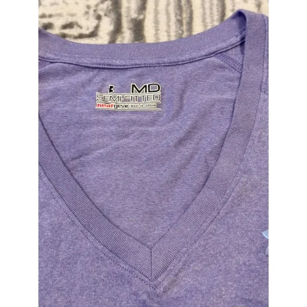 Under Armour women's medium (semi-fitted) purple V-neck Heatgear t-shirt - Image 2