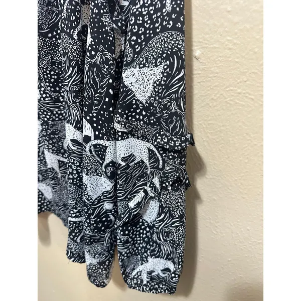 Loft Outlet Womens Size L Black White Animal Print Ruffle Long‎ Sleeve Blouse - Image 5