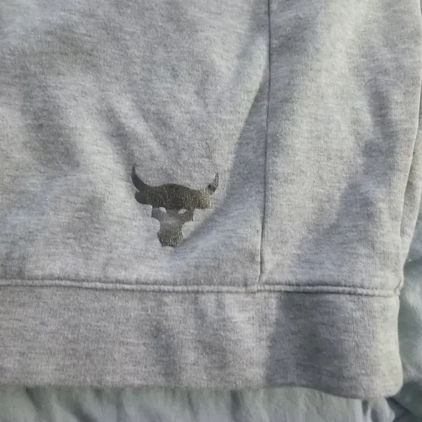 Under Armour Project Rock Oversized Hoodie Size L - Image 3
