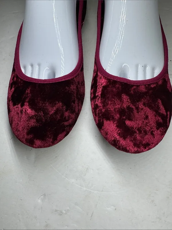 City Streets Women's Velvet Ballet Flats Burgundy casual work holiday comfort 9 - Image 4