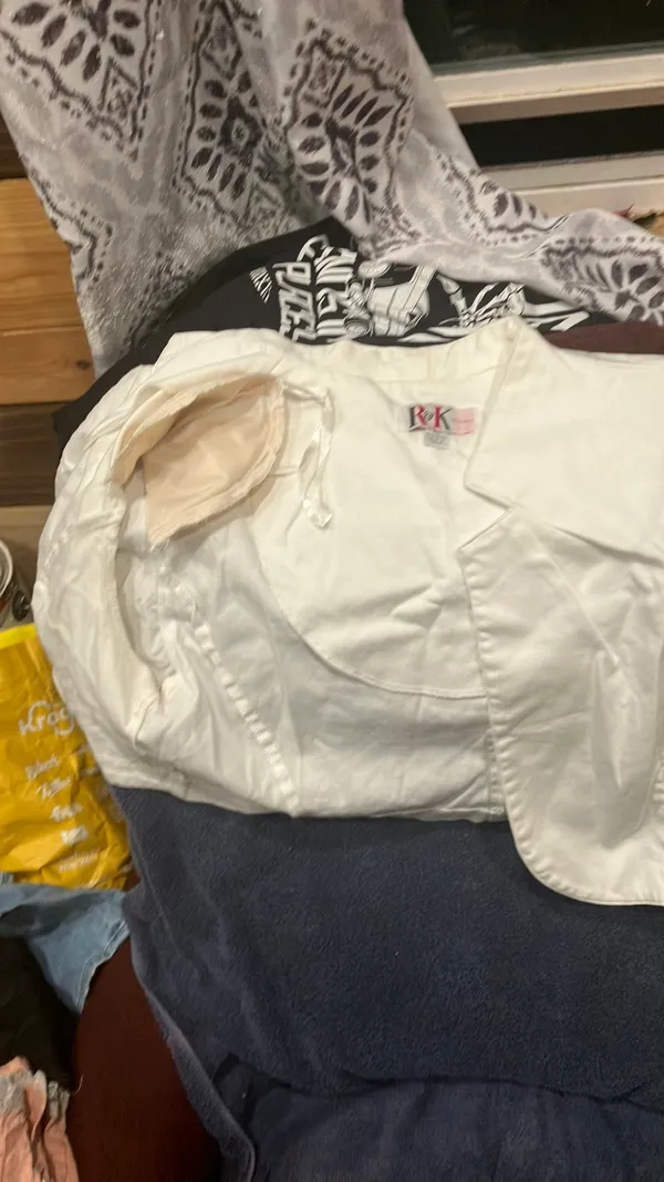 White Shawl Size XL - Image 2