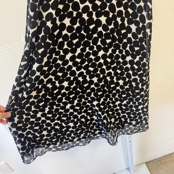 Calvin Klein Black White Polka Dot Sleeveless Shift Dress Size 4 Keyhole Back - Image 4
