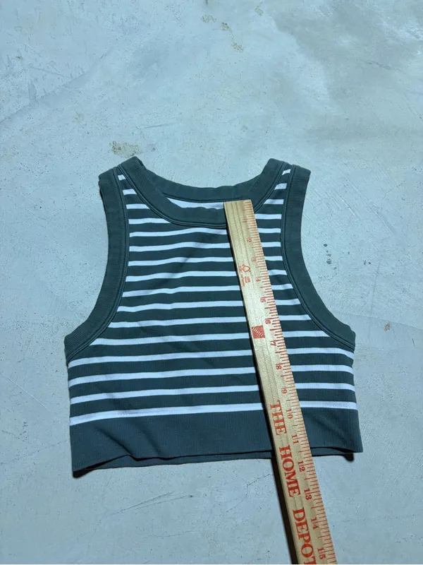 Aerie offline seamless stretch medium support sports bra striped tank small - Image 3