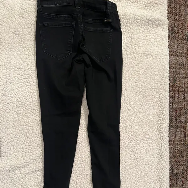Lulus Black ripped skinny jeans - Image 6