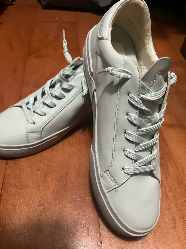 Comfortable Dolce Vita slip on sneaker White Size 9 - Image 2