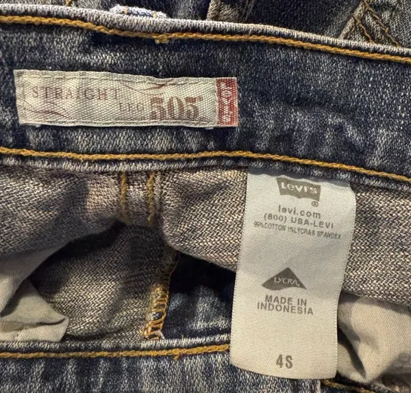 Levi’s 505 Light Straight Wash Jeans - Image 7