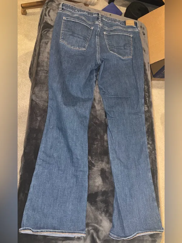 American Eagle Next Level High-Waisted Skinny Kick Jean Size 18 Long - Image 8