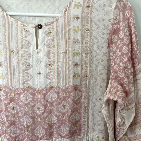 Avaasa pink‎ and white modest 3/4 sleeved lightweight dress women size medium - Image 6