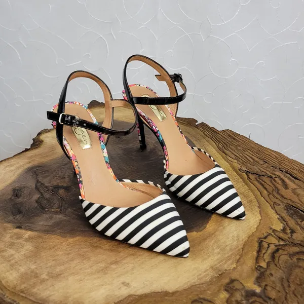 Nordstrom Women's Size 5.5 Halogen Heels - Image 4