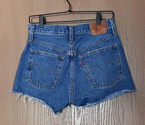 Levi's 501 High-Rise Denim Cut Off Shorts - Image 5