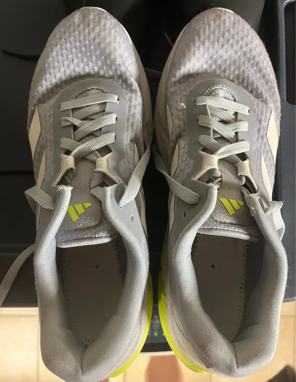 Adistar Adidas 3 Sneakers - Size US Men’s 9 / UK 8.5 ; Women's size 10 - Image 7