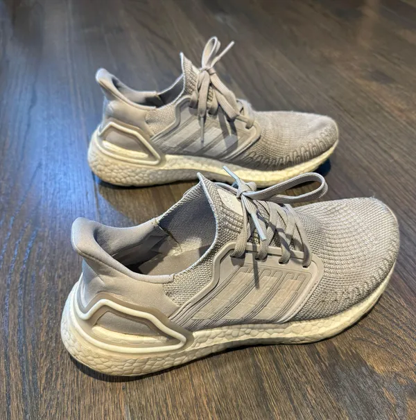 Adidas Ultraboost - Image 2