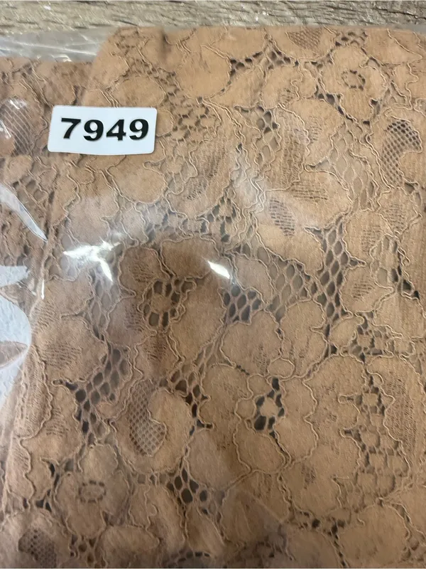Max Mara tan lace pants size 40 - 8 us - Image 8