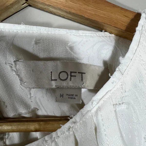 LOFT Floral Jacquard Burnout Blouse White Romantic Pintuck Yoke Top Size M - Image 4