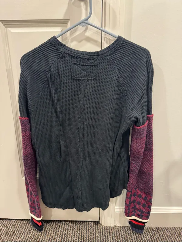 We The Free Black Waffle Pullover with Burgundy Colorblock Sleeves - Image 4