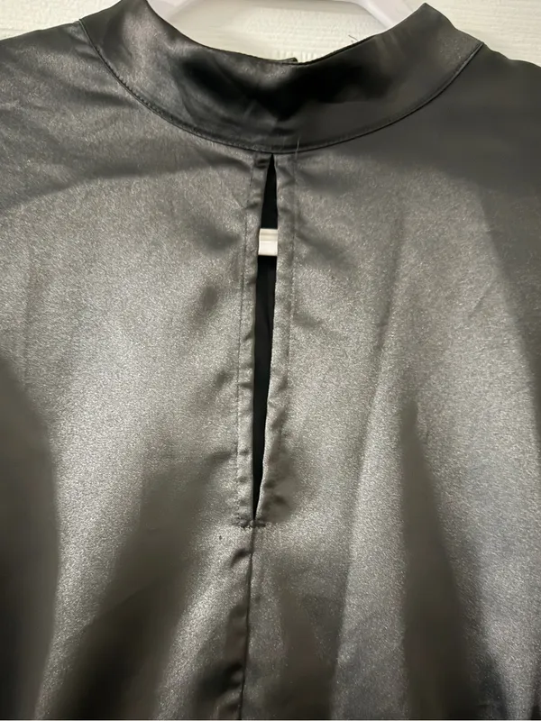 Black Satin Peplum Blouse Mock Neck Keyhole Puff Sleeve Top Office L InTempo - Image 2