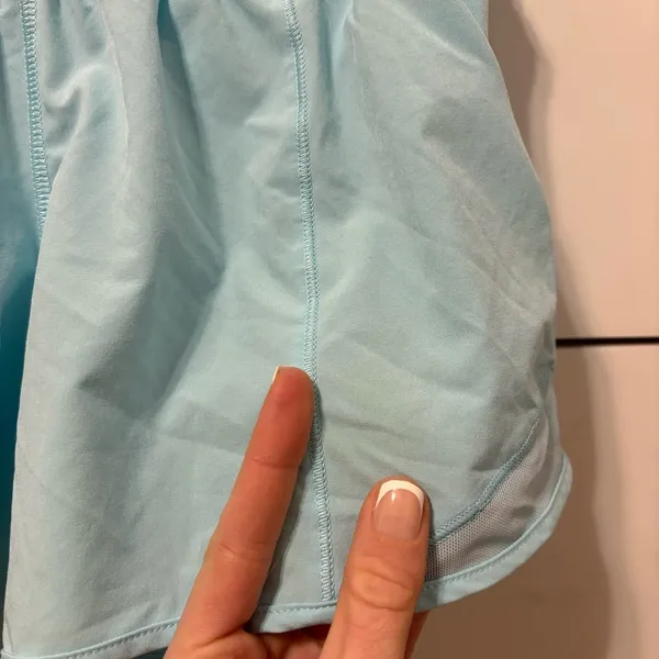 Lululemon Hotty Hot Shorts Long 4" Hydra Blue - Image 7