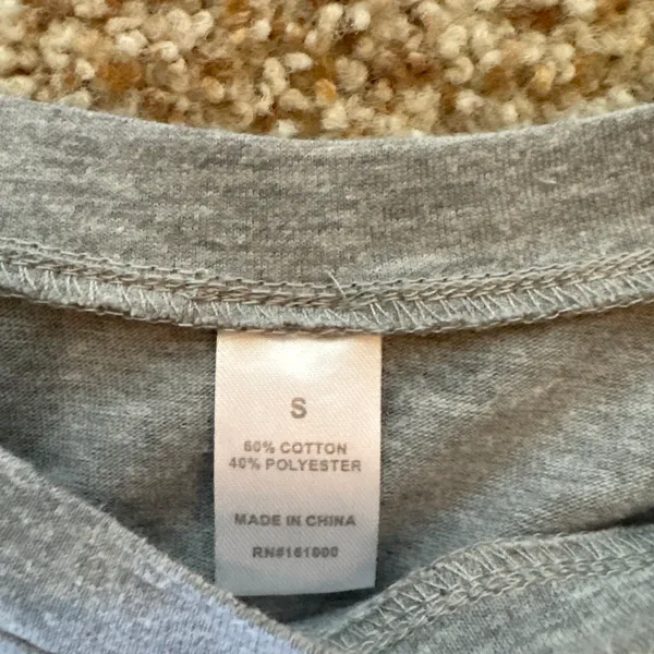 Gray t shirt - Image 3