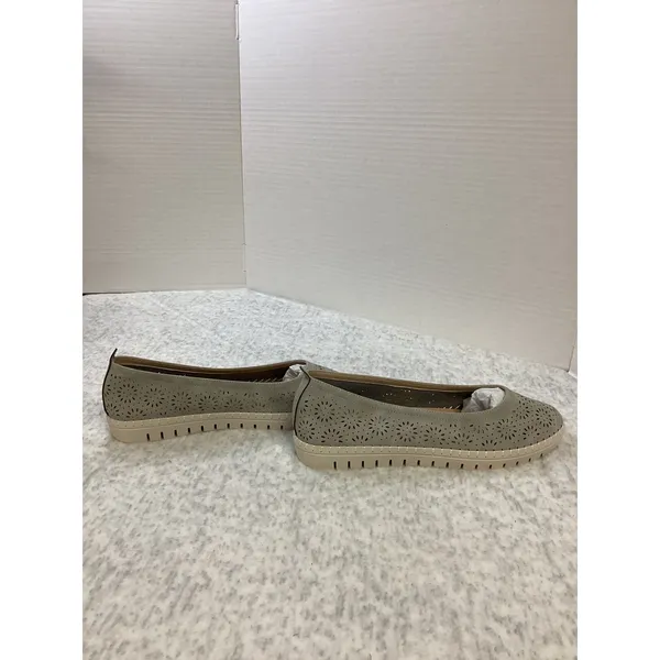 Easy Street Women Laser Cut Floral Perforated Slip On Comfort Flats Grey Size 11 - Image 4
