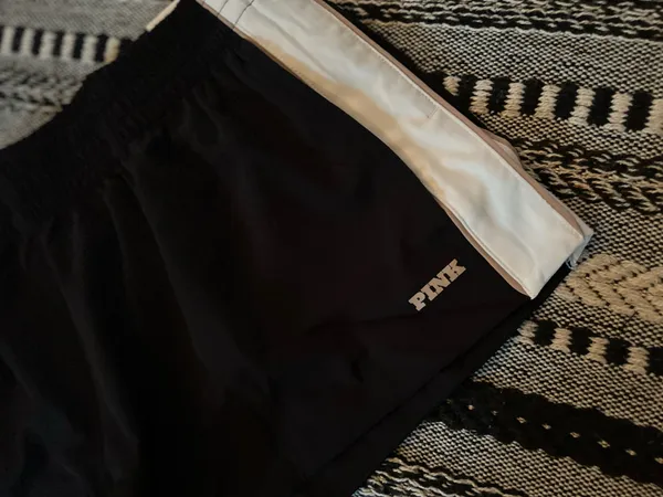 Victoria's Secret Retro Black Athletic Shorts with Beige Trim side pockets new L - Image 2
