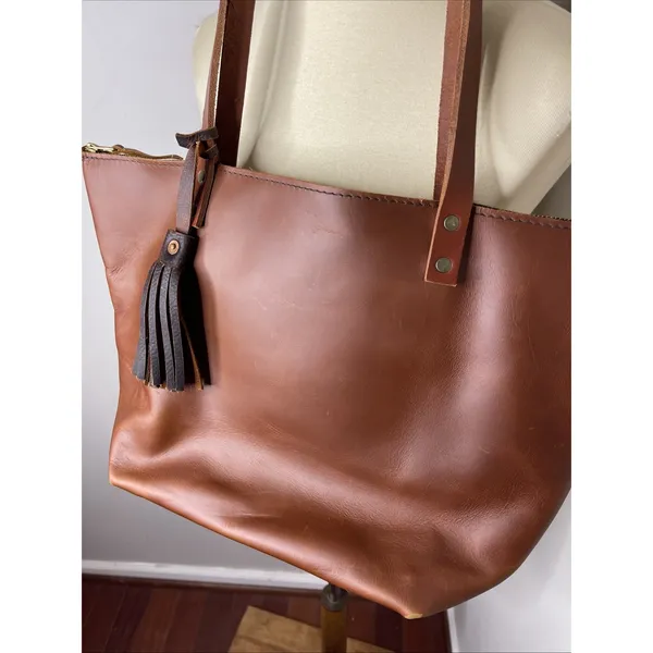 Portland Leather Brown Zipper Almost Perfecgt Leather Tote Large - Image 2