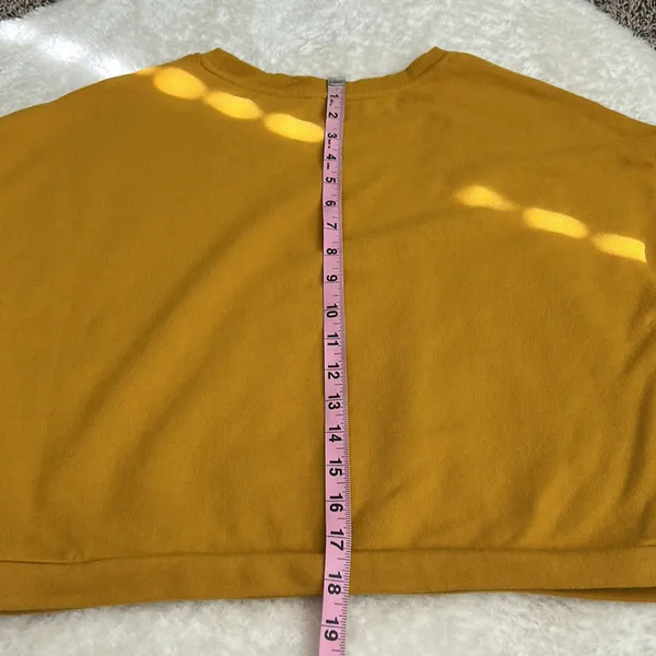 Fabletics‎ women’s large Cassie short sleeve sweatshirt - Image 5