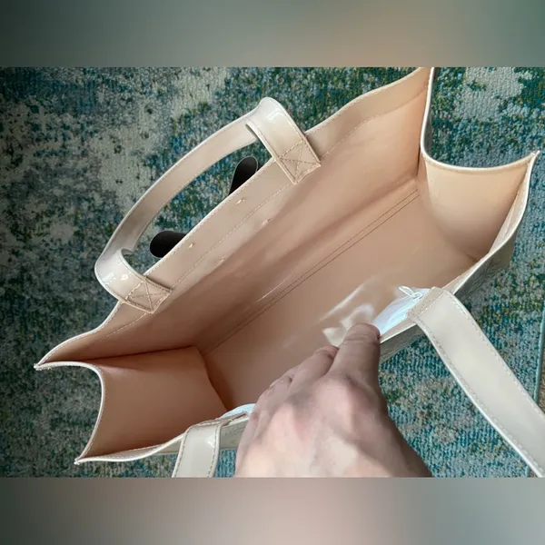 Ted Baker London nude medium PVC Icon bow tote bag - Image 11