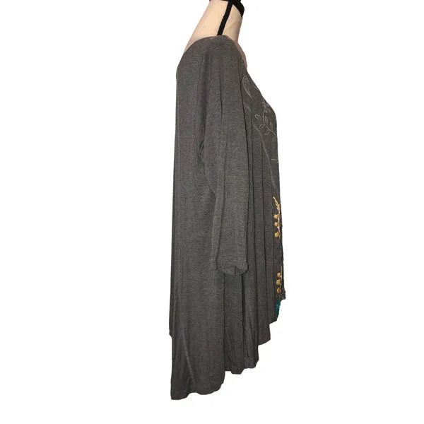 Caite Embroidered Tunic Top Size XL Gray 3/4 Sleeves Stretchy Soft Relaxed Boho - Image 3