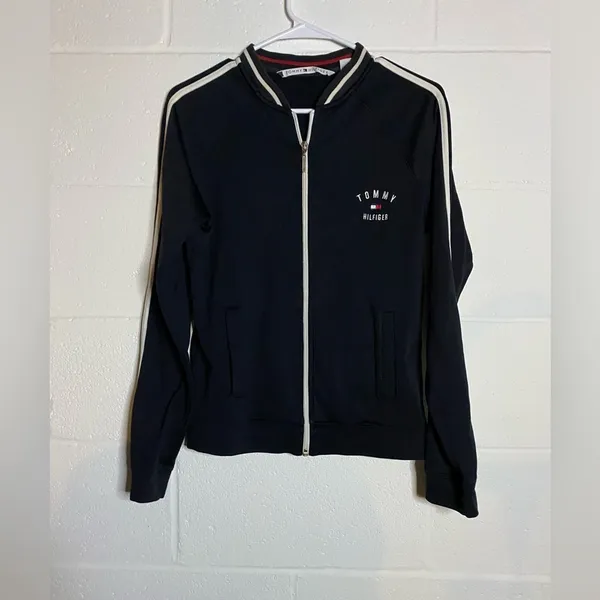 Tommy Hilfiger Black zip up with Sporty Design - Image 2