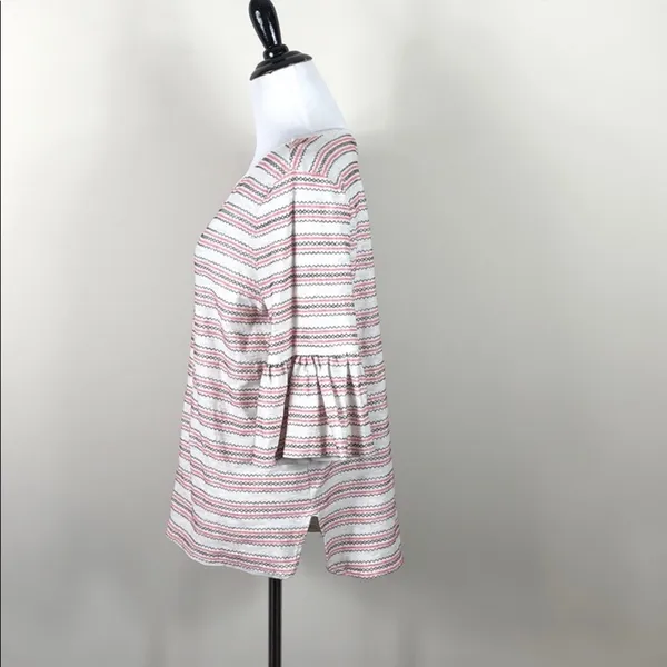 Max Studio Striped Bell Sleeve Top Cream Red Black Textured Size Medium NWT - Image 5
