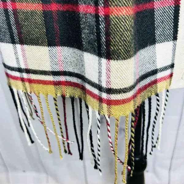 100% Cashmere Scarf Camel Tan Tartan Plaid Made in Scotland 70" x 12" NWOT - Image 5