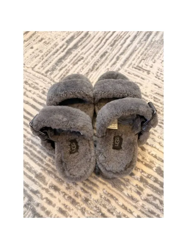UGG women's size 7 gray Fuzz Yeah Slide Slipper Sandals S/N 1104662 - Image 3