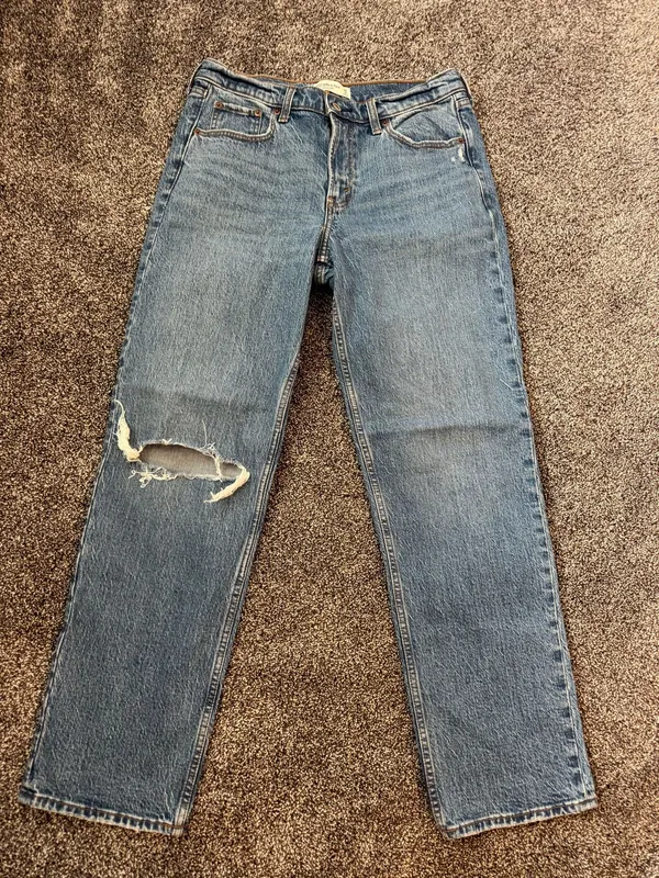 Abercrombie the 90’s straight mid rise - Image 2