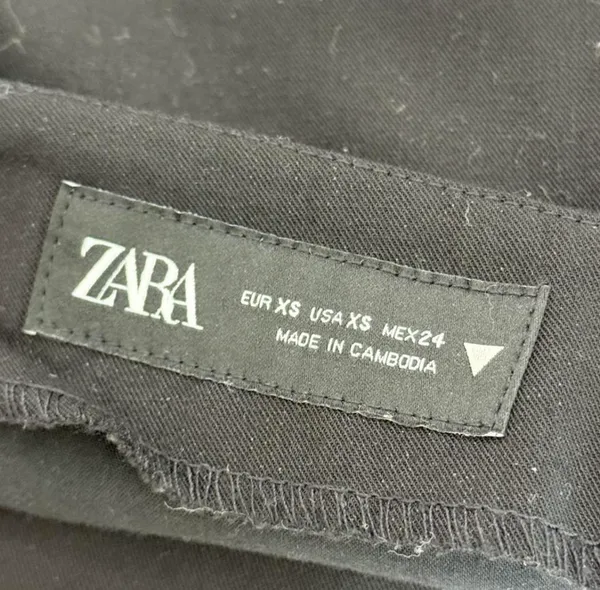 ZARA Black Pleated Skort - Image 3