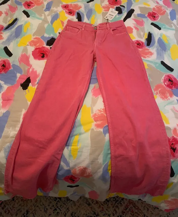 Zara Pink Wide Leg Jeans - Image 2