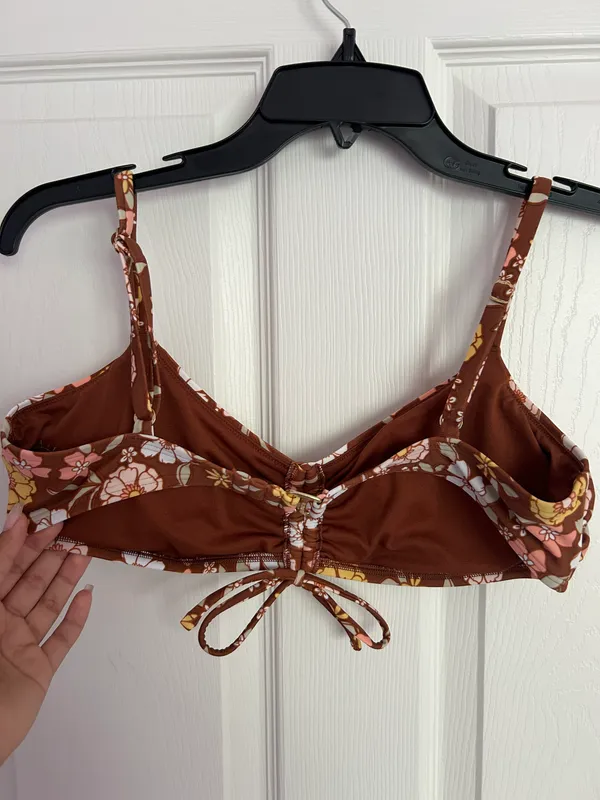 Hollister Floral Bikini Top - Image 2