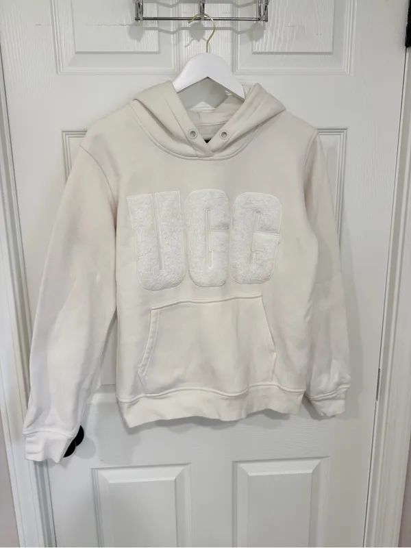 UGG Sherpa Logo Hoodie Cream Ivory Pullover Sweatshirt Cozy Fleece Casual Medium - Image 7