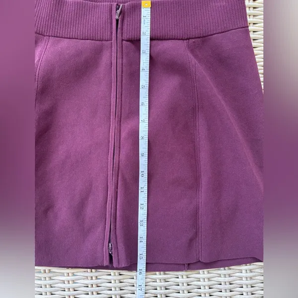 Lululemon‎ Ribbed Knit Mini Skirt medium athleisure streetwear layered staple - Image 8