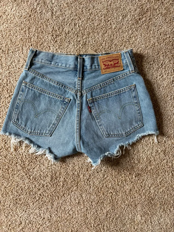 Levi’s 501 High-Rise Shorts Denim - Image 2