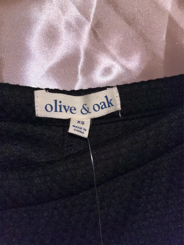 Olive & Oak black skort  - Image 4