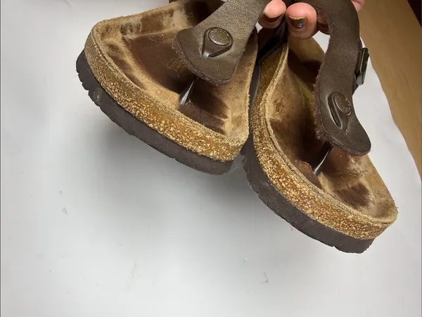 BIRKENSTOCK Women’s Gizeh Brown Thong Sandal S-574 Sz 8-8.5 Regular Width - Image 4