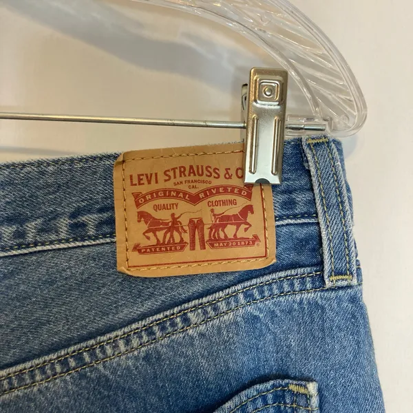 Levi’s Low Pro Straight Vintage 90s Mid Rise Relaxed Slouchy Blue Denim Jeans 28 - Image 10