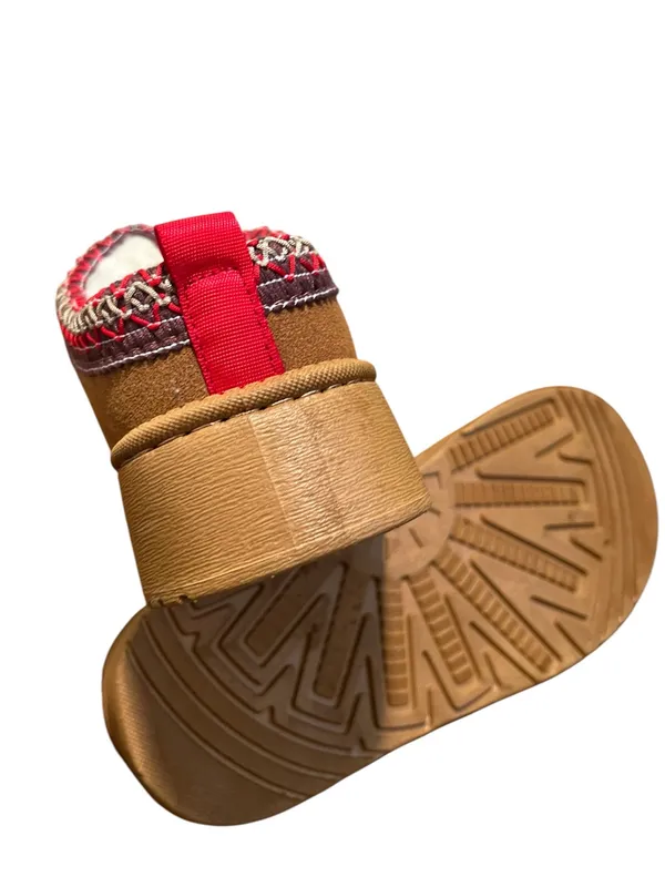 Women’s Size 40 Platform Slippers Suede Fluffy Soft Lined Brown Embroidered Trim - Image 7