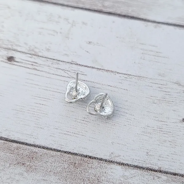 Vintage Stud Earrings Dainty Faux Pearl Purse - Image 4