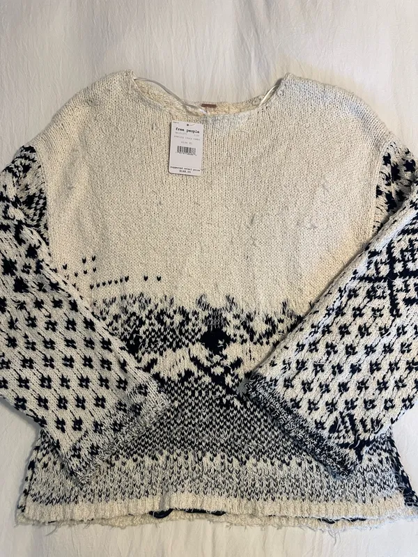 Free People Sweater - Image 2