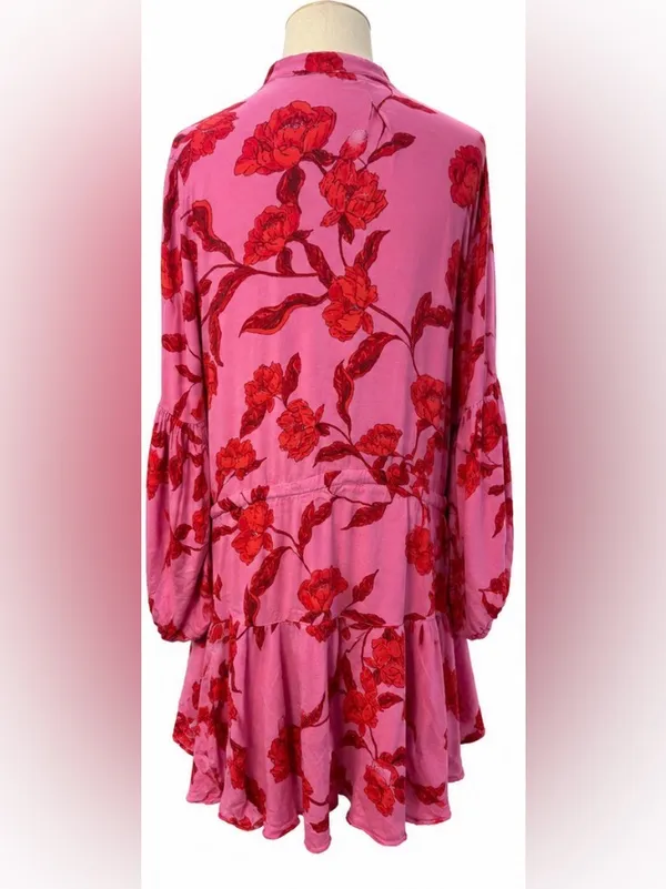 Karlie Pink Red Floral Long Sleeve Mini Dress Medium Boho Tiered Rayon Boutique - Image 2
