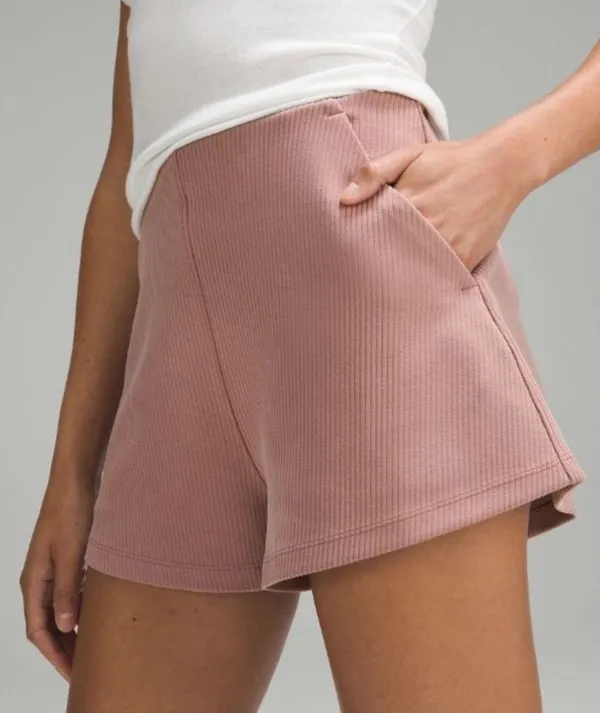 Lululemon Ribbed Softstreme High Rise Short Twilight Rose 8 NWT - Image 3