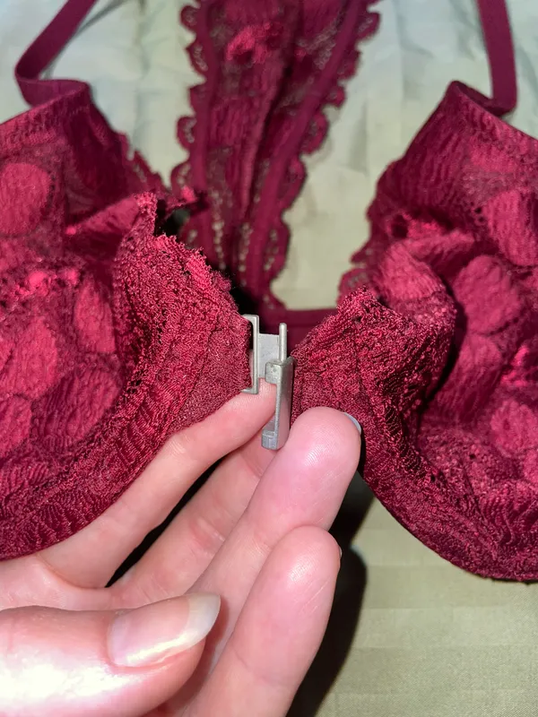 lace red racer back bra Size 34 C - Image 4